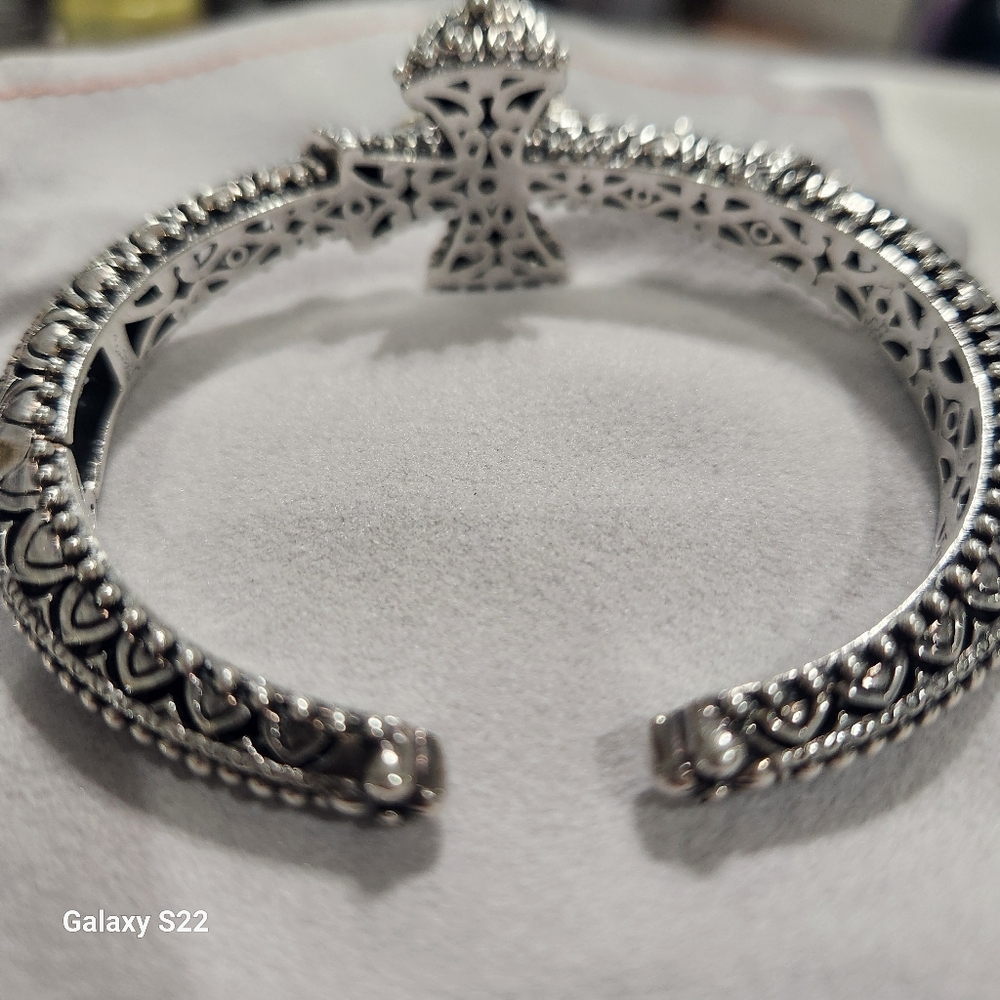 Barbara Bixby Bold .925 Silver, 18k Gold w/ White Topaz Gemstone Hinged Cuff - Picture 6 of 11